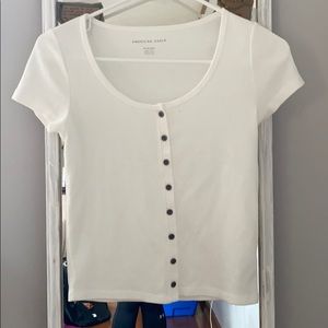 American eagle button down top